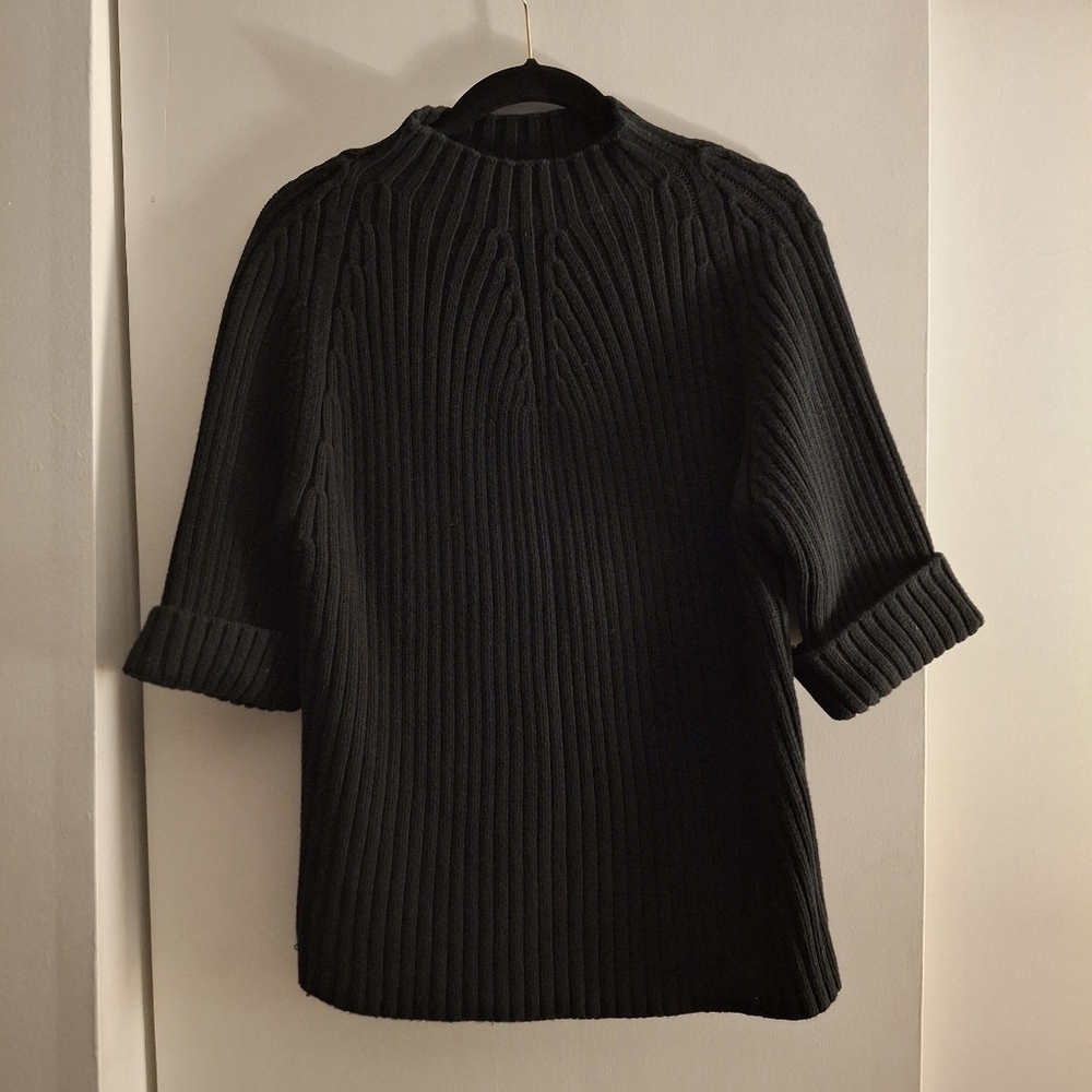 Knitting Needles Women's Black Ribbed Short Sleeve Knit Sweater